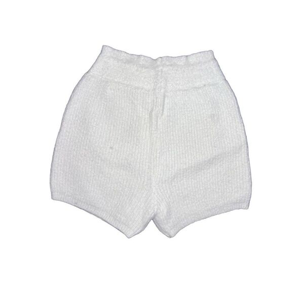 Sweater and Shorts Set  - Picture 4 of 12